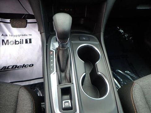 Used 2024 Chevrolet Equinox LT image 21