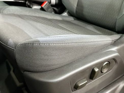 Used 2026 Chevrolet Silverado 2500 Custom w/ Custom Value Package image 19