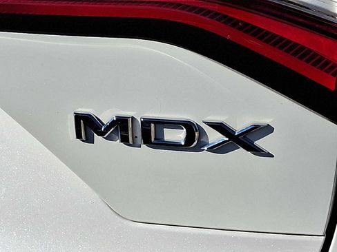 Used 2023 Acura MDX SH-AWD w/ Technology Package image 30