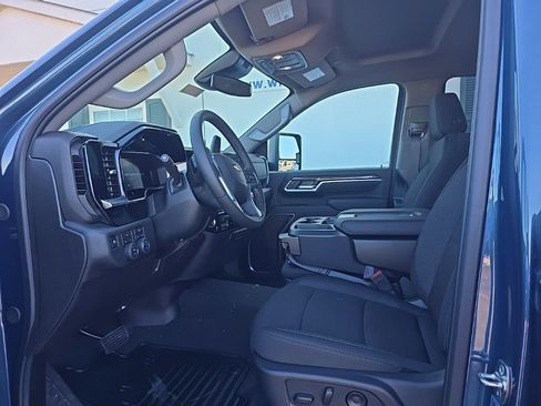 New 2026 Chevrolet Silverado 3500 LT w/ Convenience Package image 12