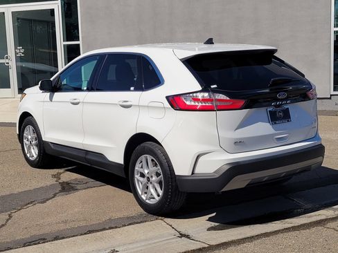 Used 2023 Ford Edge SEL w/ Convenience Package AWD/4WD image 5