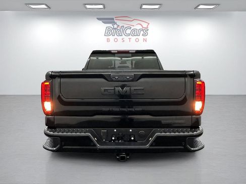 Used 2023 GMC Sierra 1500 Elevation w/ Elevation Premium Package AWD/4WD image 5
