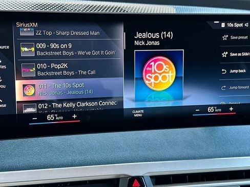 Used 2023 BMW iX xDrive50 w/ Sport Package image 20