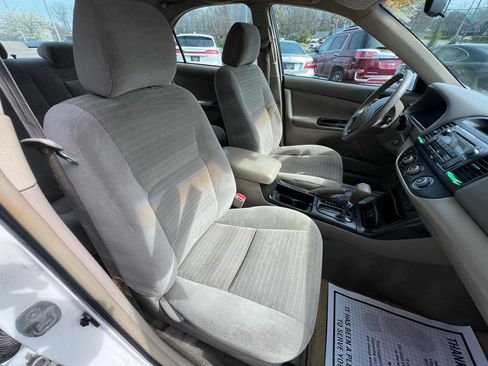 Used 2006 Toyota Camry XLE image 15