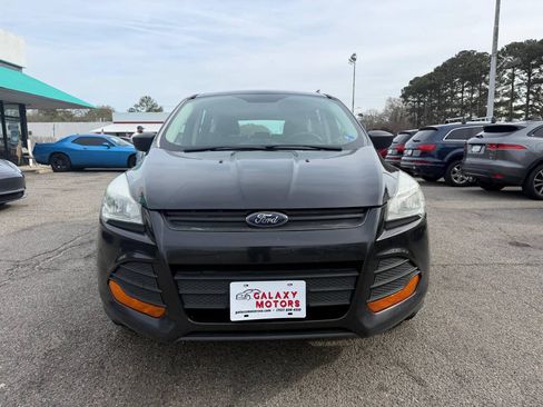 Used 2013 Ford Escape S FWD image 2