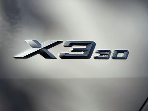 New 2026 BMW X3 xDrive30i w/ Premium Package AWD/4WD image 11