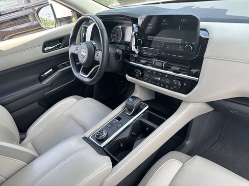 Used 2022 Nissan Pathfinder SL AWD/4WD image 30