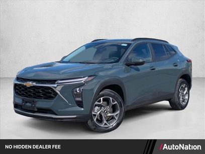 Used 2025 Chevrolet Trax LT