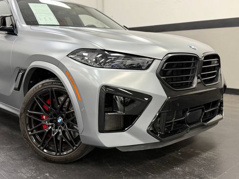 Used 2025 BMW X6 M Competition w/ Executive Package AWD/4WD image 3