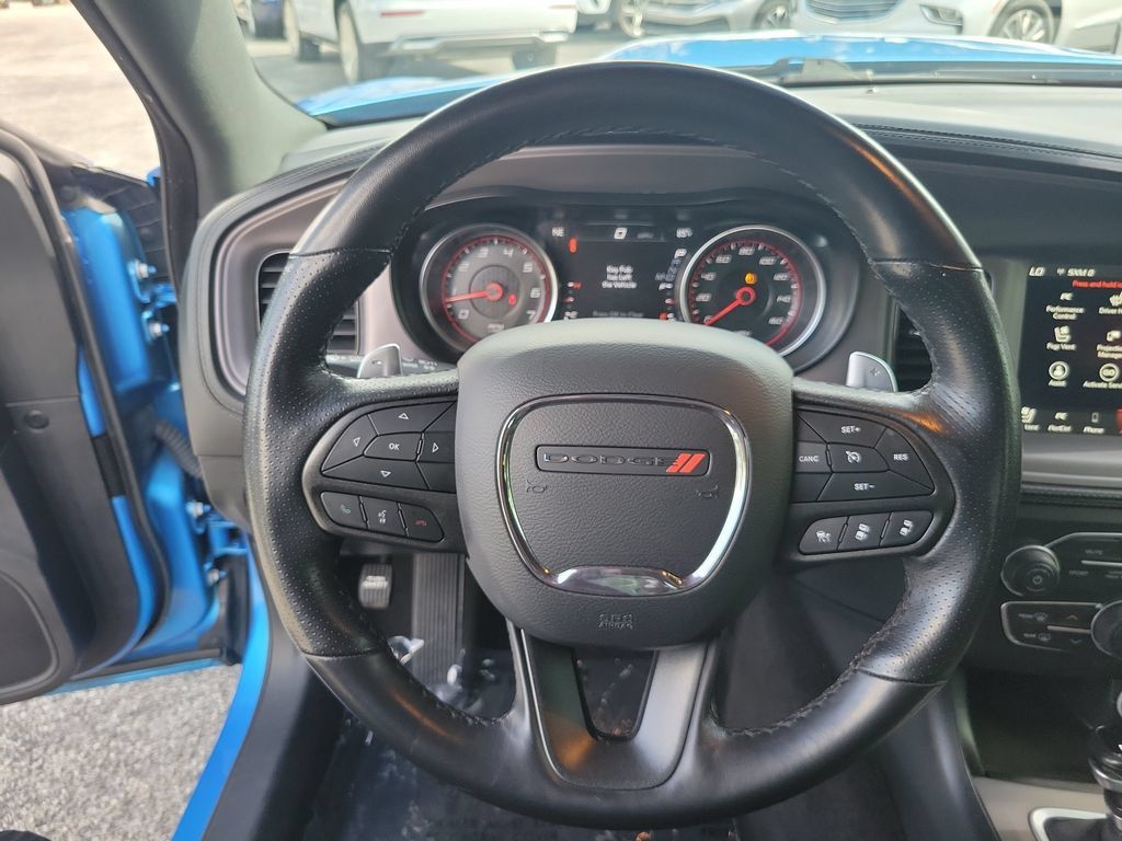 Used 2023 Dodge Charger R/T w/ Plus Group RWD image 28