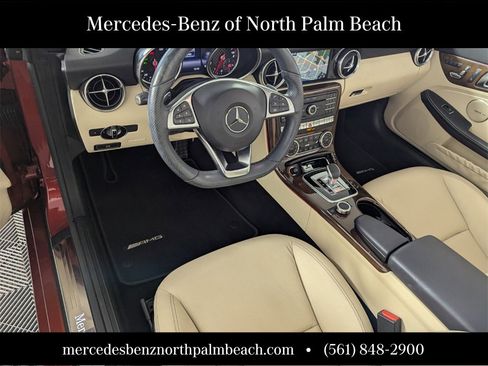 Used 2017 Mercedes-Benz SLC 300 image 12
