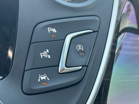 Used 2020 Buick Envision Premium AWD/4WD image 20