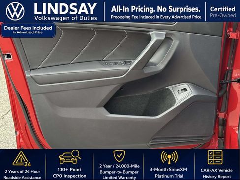 Used 2024 Volkswagen Tiguan SE R-Line AWD/4WD image 10