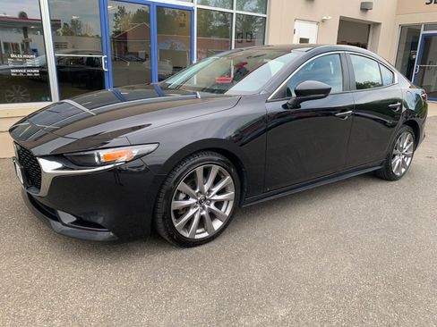 Used 2021 MAZDA MAZDA3 s AWD/4WD image 1