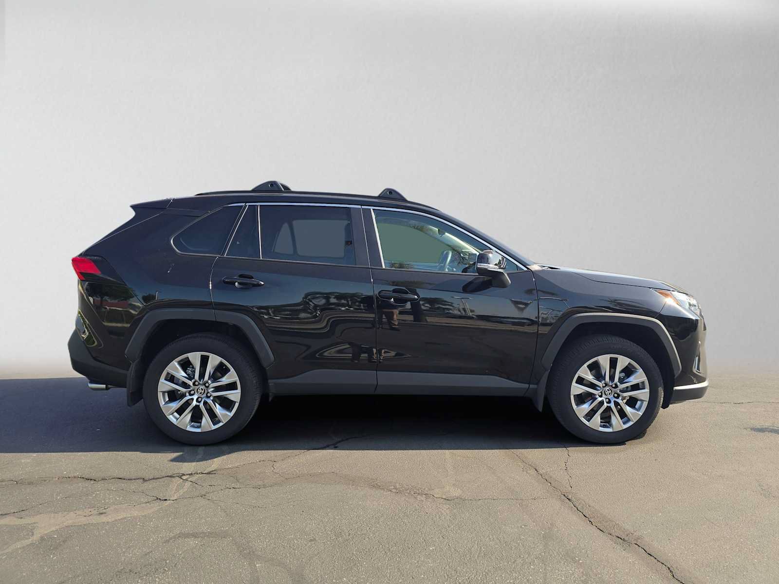 Certified 2025 Toyota RAV4 XLE Premium w/ Weather Package FWD image 2