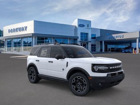 New 2026 Ford Bronco Sport Outer Banks w/ Outer Banks Tech Package+ AWD/4WD image 7