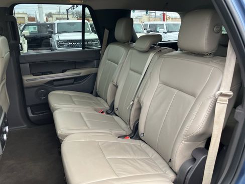 Certified 2020 Ford Expedition XLT w/ Equipment Group 202A image 31