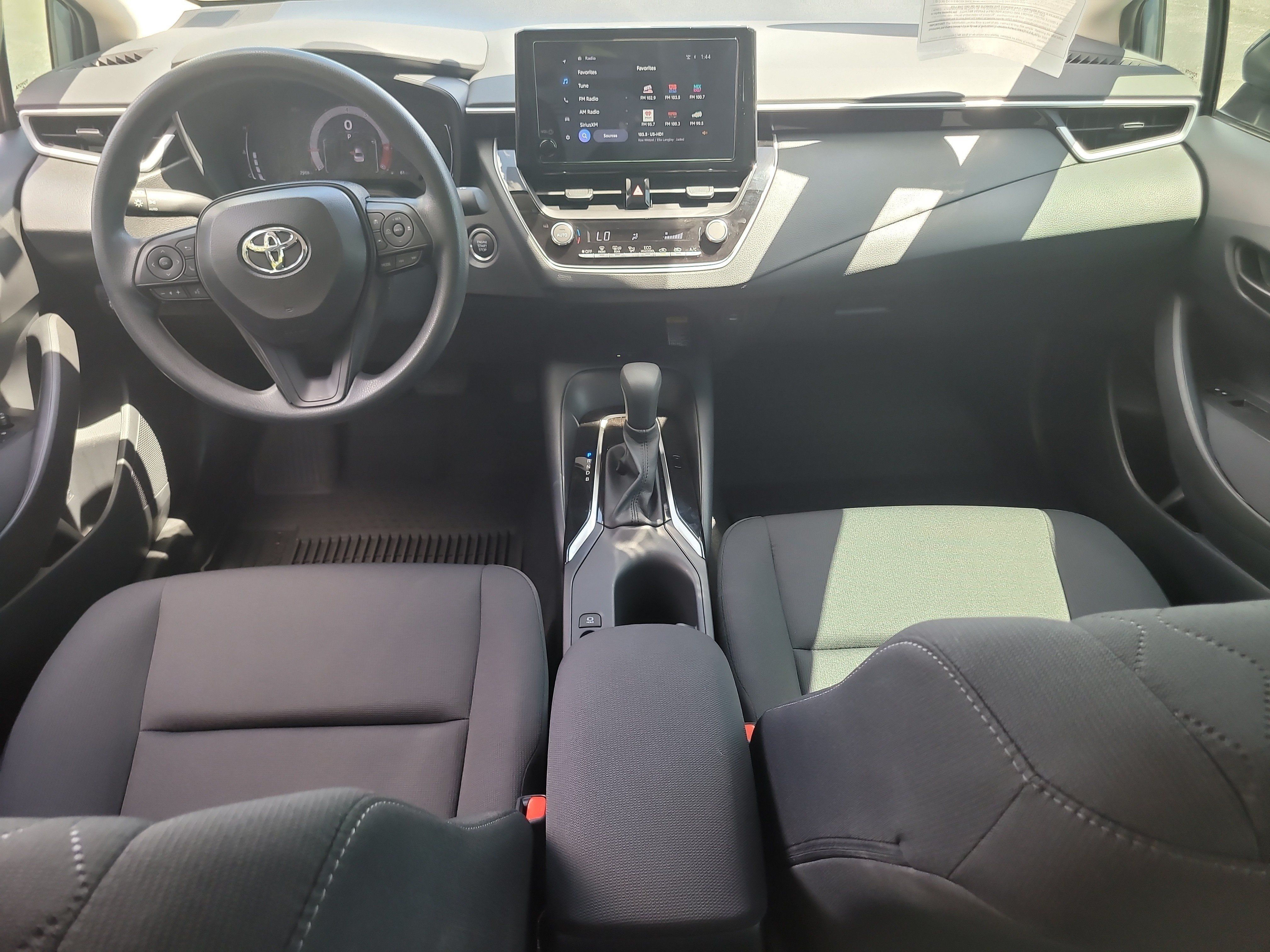 Used 2026 Toyota Corolla LE w/ LE Premium Package FWD image 14