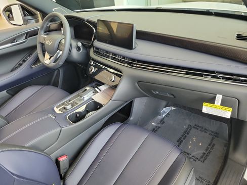 New 2026 INFINITI QX60 Sport w/ Dark Cargo Package AWD/4WD image 10