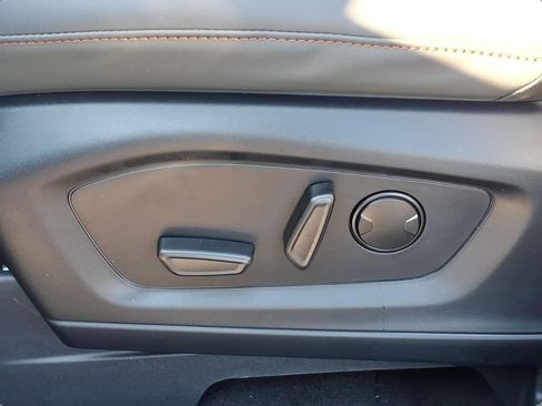 New 2026 Ford Explorer Active image 17