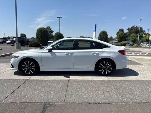 Used 2022 Honda Civic EX image 12
