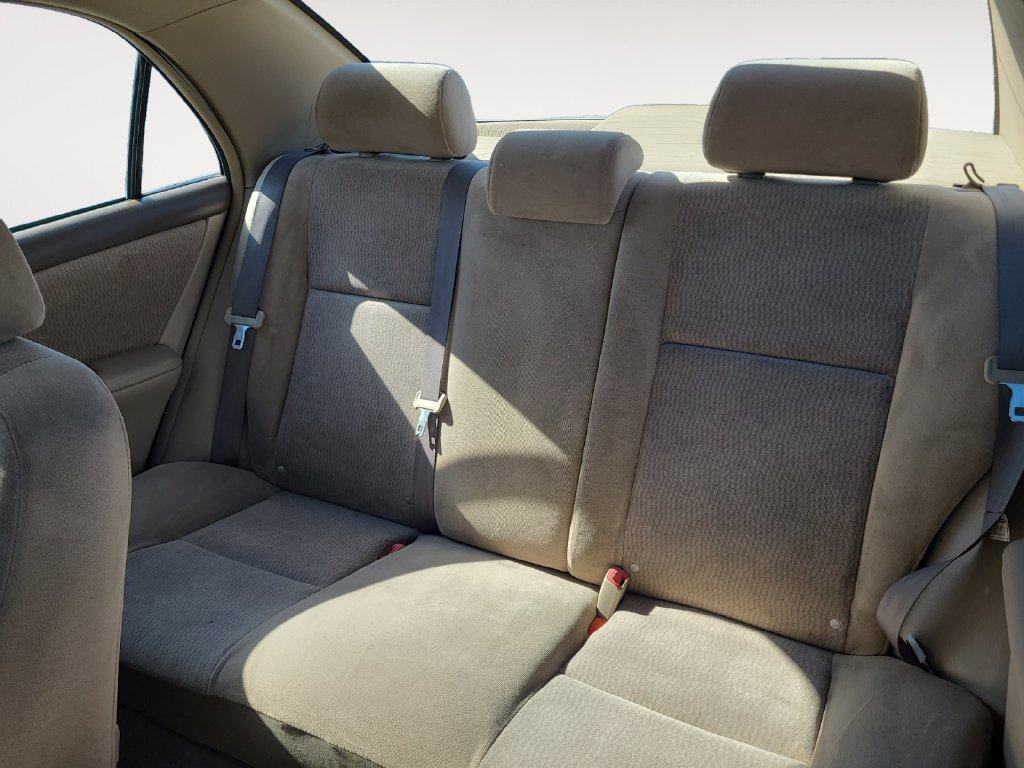 Used 2005 Toyota Corolla LE FWD image 13
