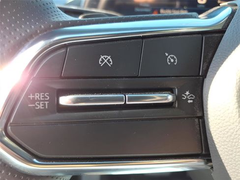 New 2026 Chevrolet Equinox EV LT w/ LPO, All-Weather Mat Package image 19