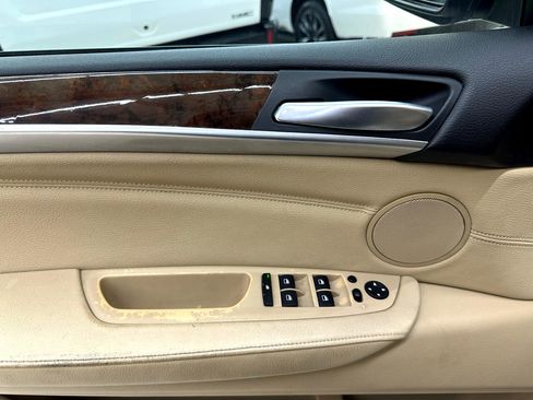 Used 2013 BMW X5 xDrive35i image 16
