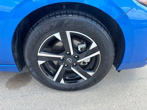 Used 2025 Nissan Sentra SV FWD image 12