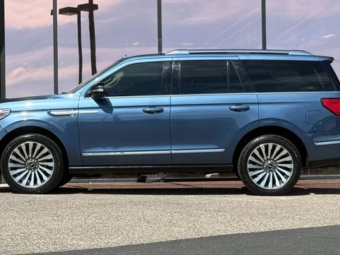 Used 2020 Lincoln Navigator Reserve w/ Luxury Package AWD/4WD image 5