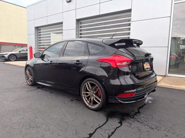 Used 2016 Ford Focus ST FWD image 5