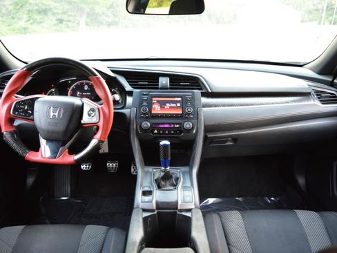 Used 2019 Honda Civic Sport image 18