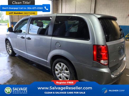 Used 2019 Dodge Grand Caravan SE FWD image 3