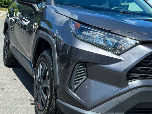 Used 2019 Toyota RAV4 LE w/ All Weather Liner Package AWD/4WD image 4