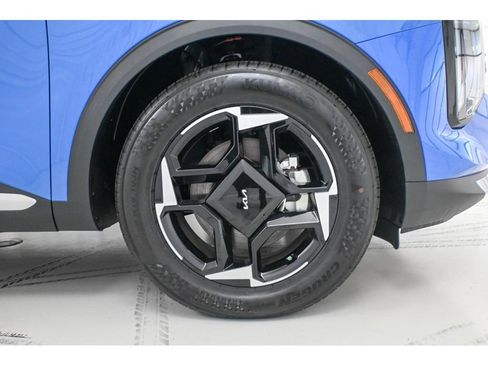 New 2026 Kia Sportage EX w/ EX Panorama Roof Package image 8