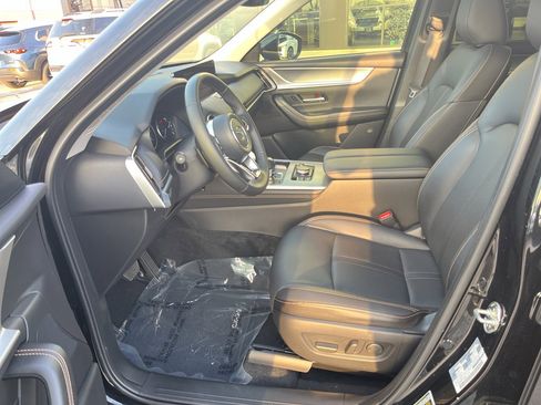 Certified 2025 MAZDA CX-90 3.3 Turbo w/ Preferred Package image 23