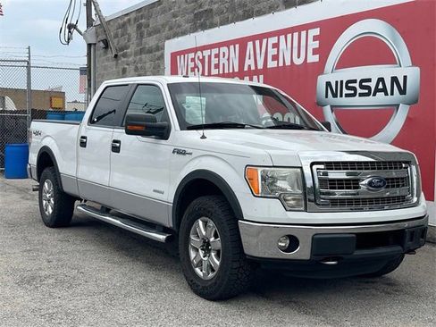 Used 2013 Ford F150 XLT w/ Luxury Equipment Group image 2