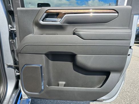 New 2026 GMC Sierra 3500 SLE w/ SLE Value Package image 38