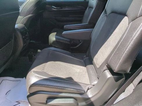 Certified 2023 Jeep Grand Cherokee L Laredo AWD/4WD image 23
