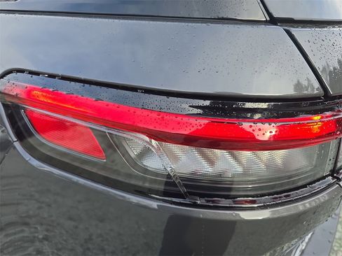 New 2025 Jeep Grand Cherokee Limited image 35