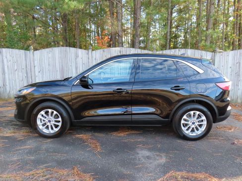 Used 2020 Ford Escape SE AWD/4WD image 3