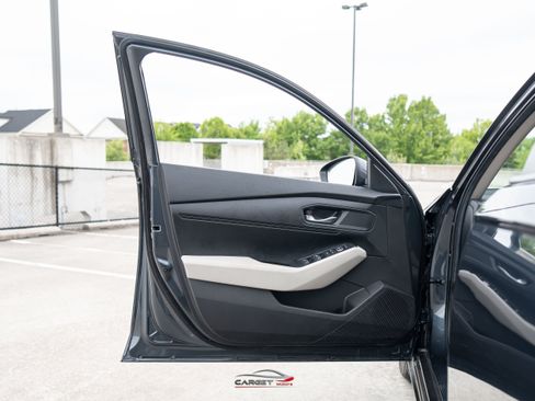 Used 2025 Honda Accord LX image 35