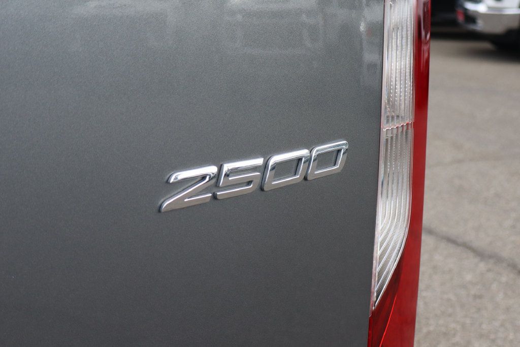 Used 2021 Mercedes-Benz Sprinter 2500 image 46