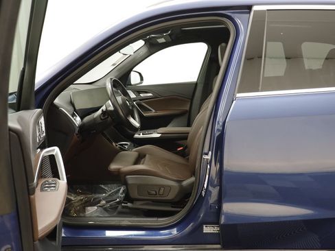 Certified 2025 BMW X1 xDrive28i w/ Premium Package image 5