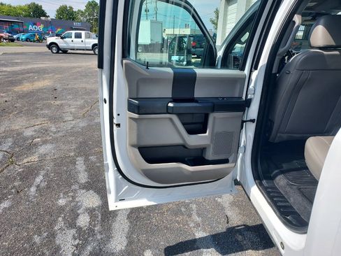 Used 2020 Ford F350 XL w/ Power Equipment Group RWD image 11