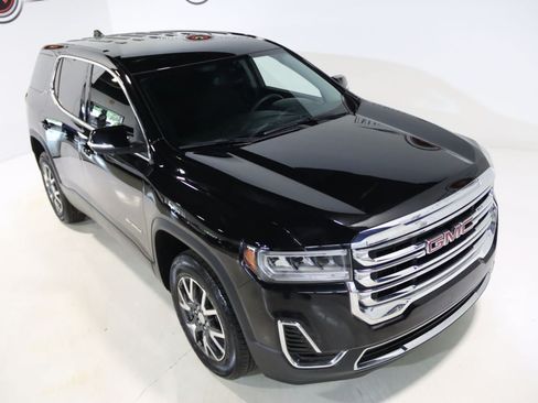 Used 2023 GMC Acadia SLE FWD image 9