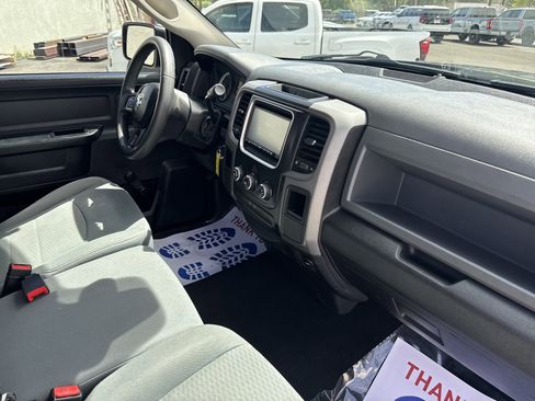 Used 2014 RAM 1500 Express image 9