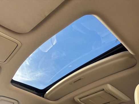 Used 2016 Honda Odyssey EX-L image 17