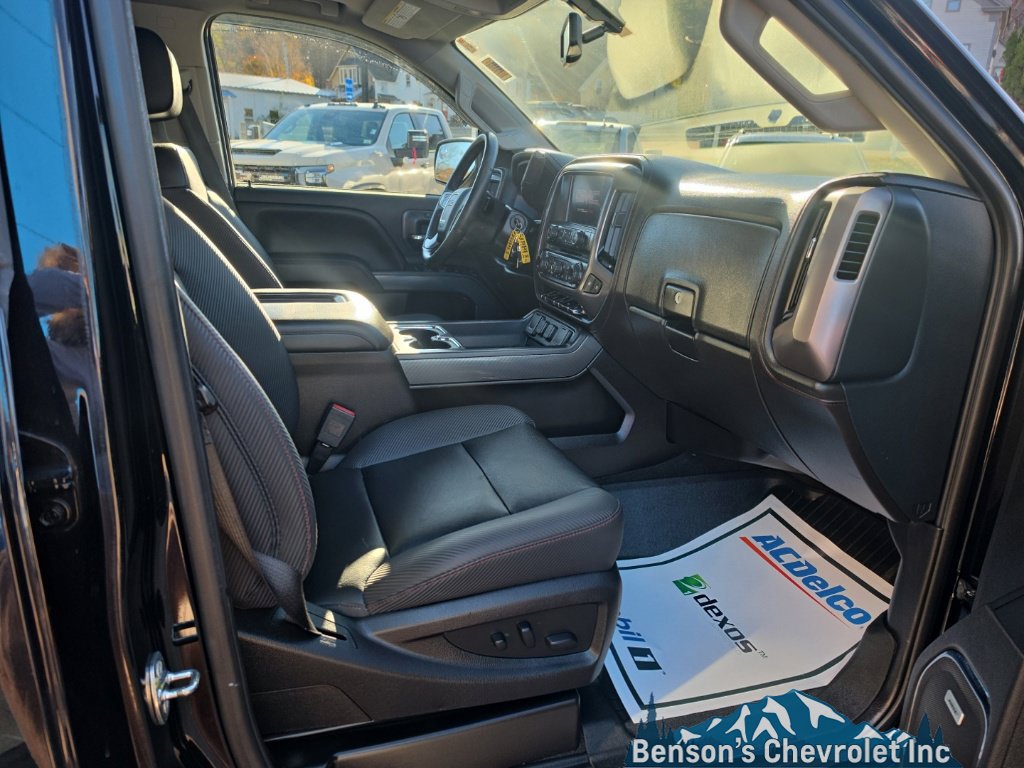 Used 2018 GMC Sierra 2500 SLT w/ All Terrain HD Package AWD/4WD image 14