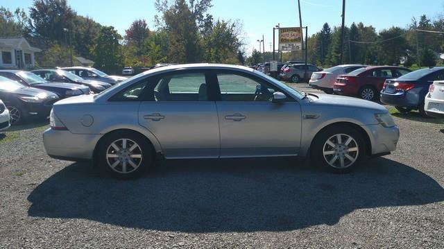 Used 2009 Ford Taurus SEL FWD image 3